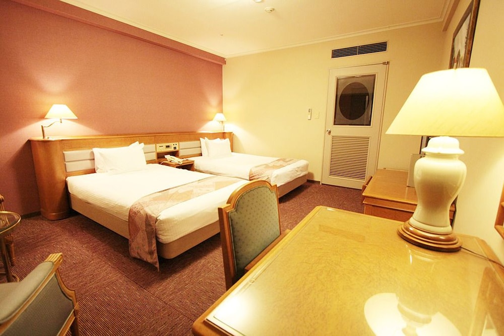 Sendai Hills Hotel 14/37