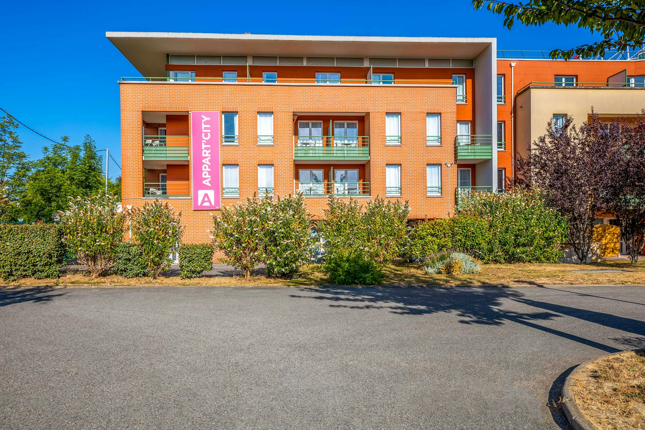 Appart City Confort St Quentin en Yvelines Bois d Arcy in BOIS-D ARCY