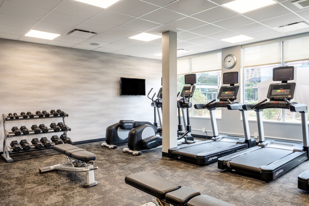 Fairfield Inn & Suites by Marriott Minneapolis North 20/36