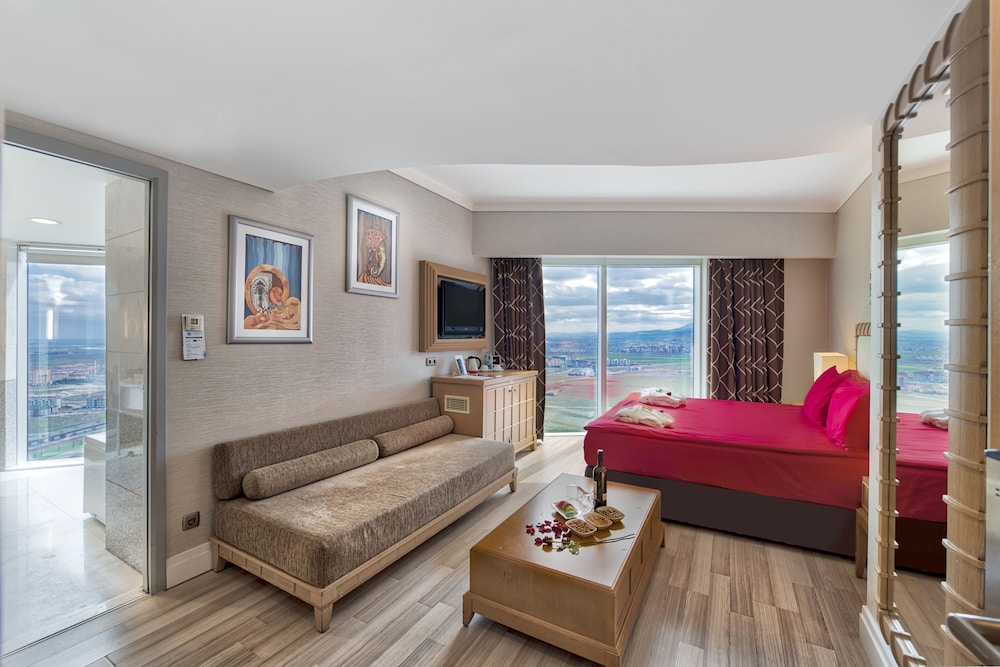 Grand Hotel Konya 49/78