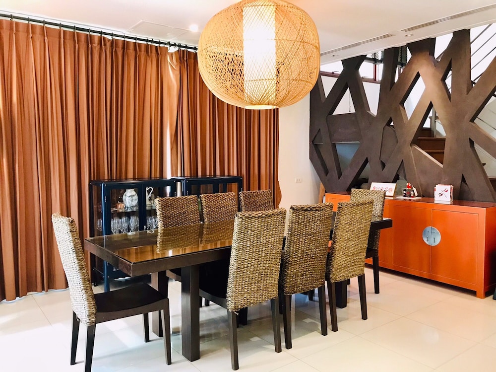 Amatapura Beach Villa 10 42/51