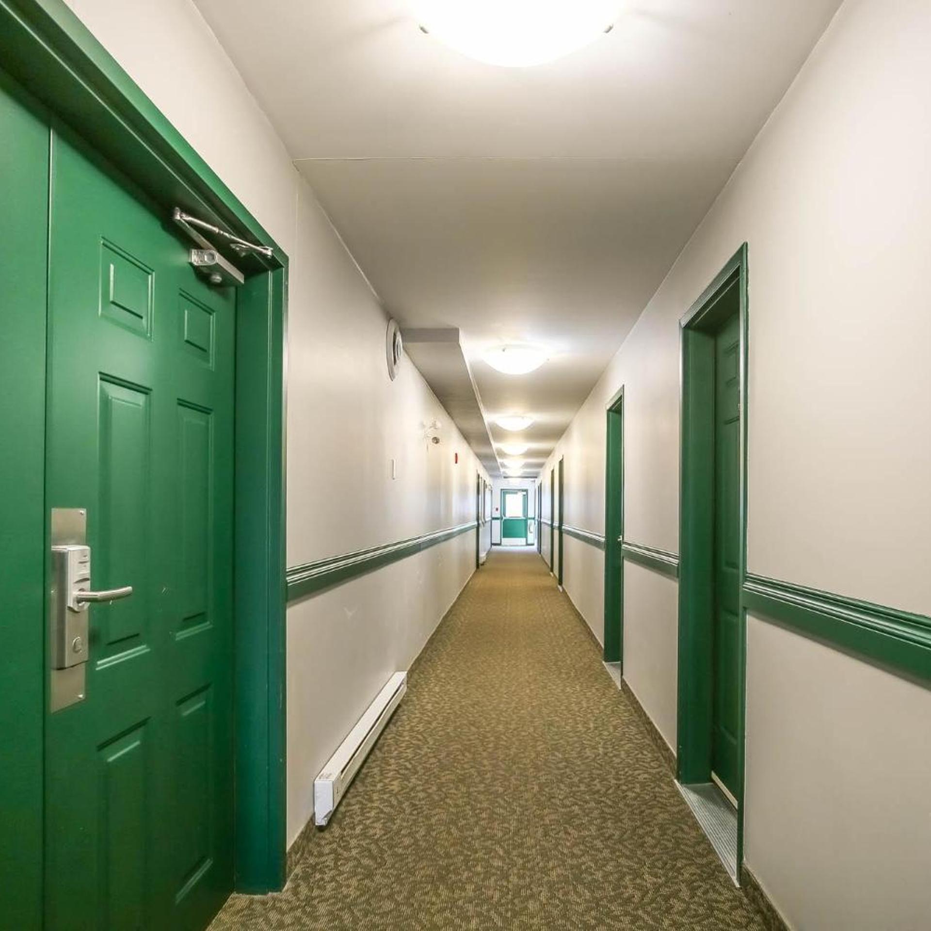 Altona Hotel 14/50