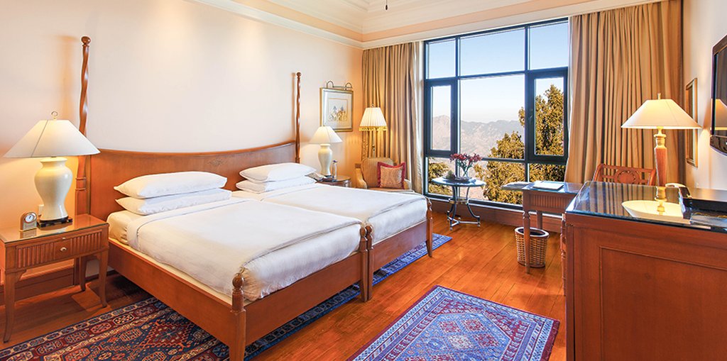 Premier, Twin Beds, Valley View