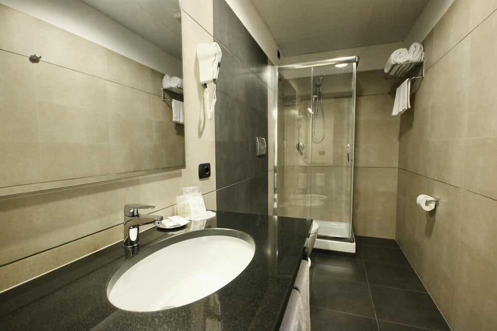 Guest House Residence 21/22