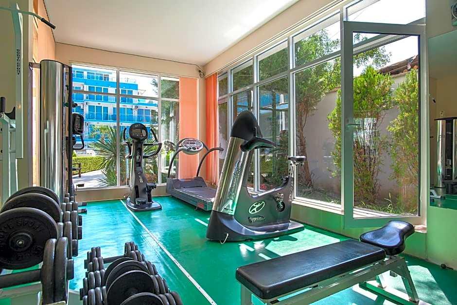 Hotel Eskada Beach 25/50