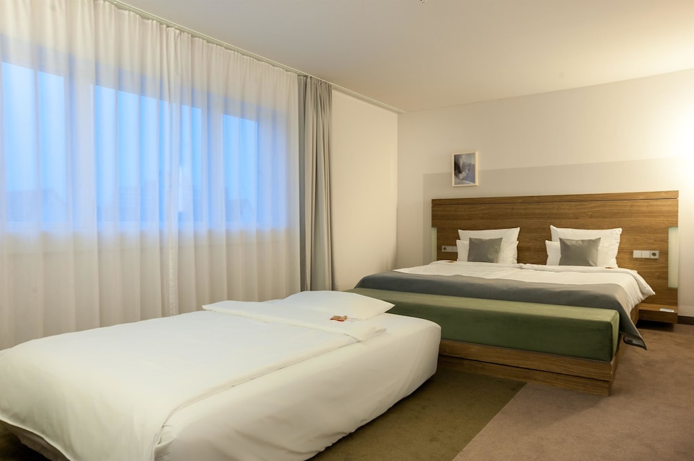 Hotel Stadtpalais 9/50