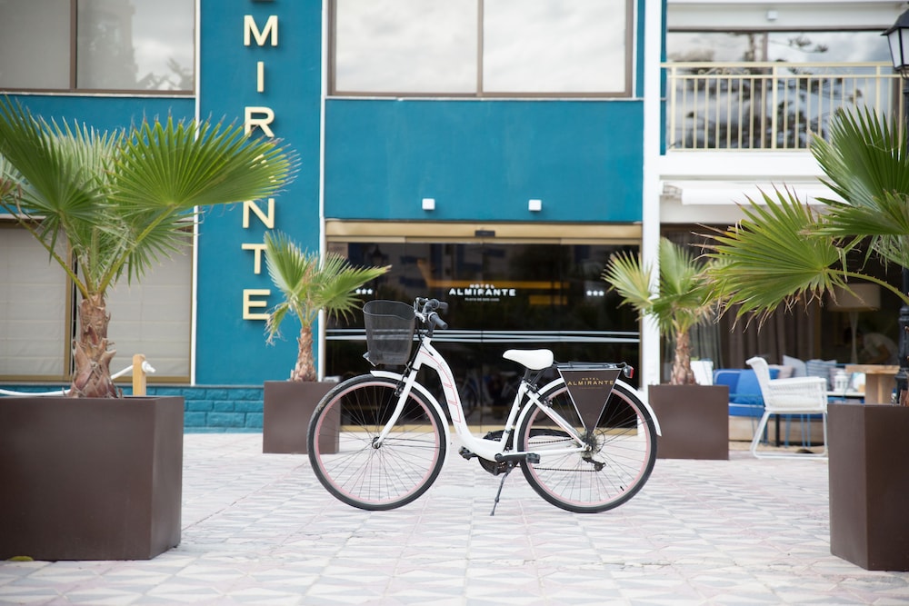 Almirante Hotel 36/78