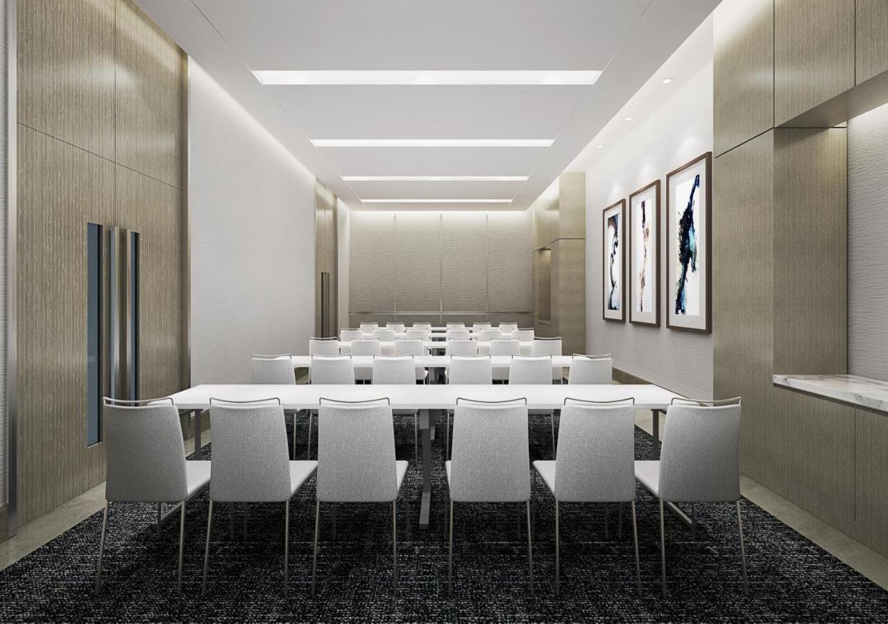 Sanya Phoenix Airport Hotel 77/86
