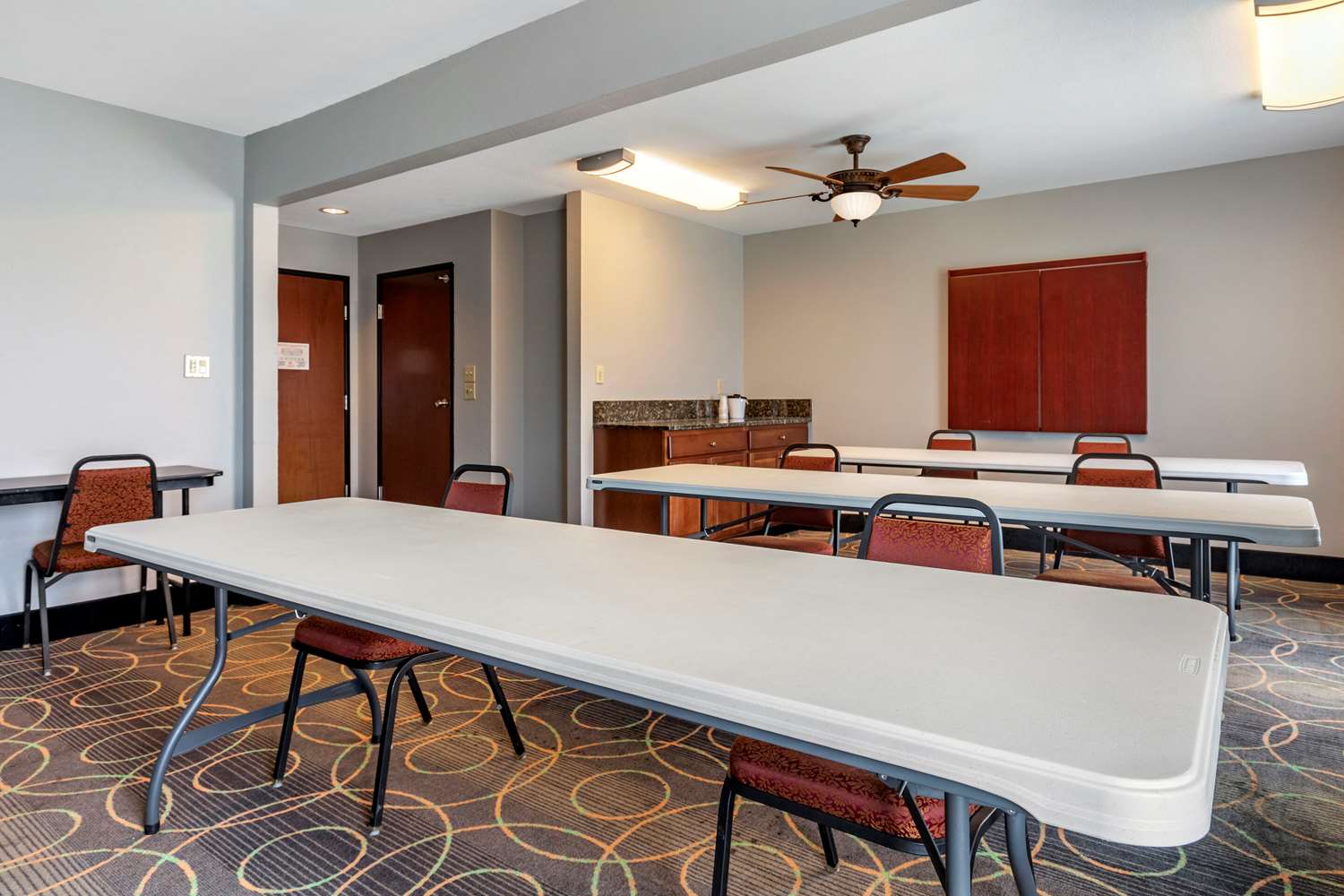 Comfort Inn Suites Mansfield 16/18