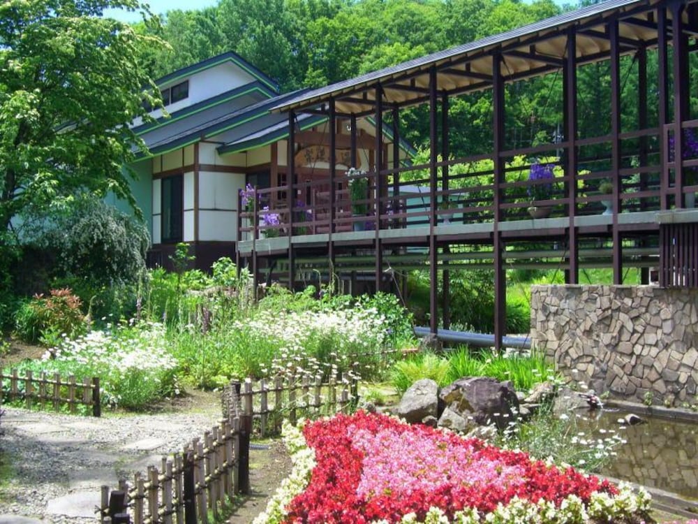Hotel Sunbird 47/50
