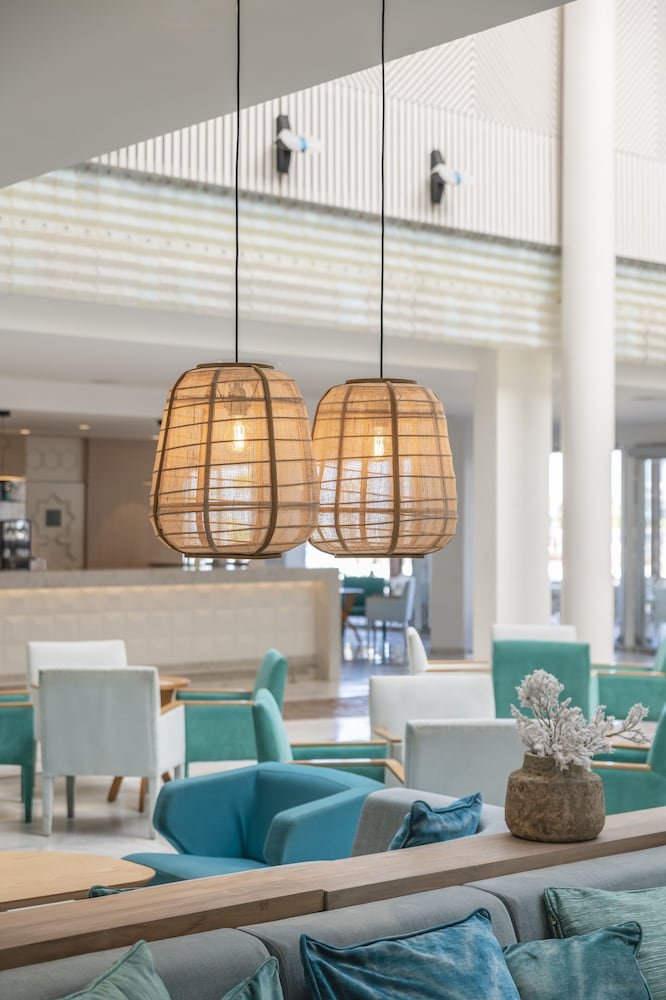 Iberostar Waves Royal Andalus 65/76