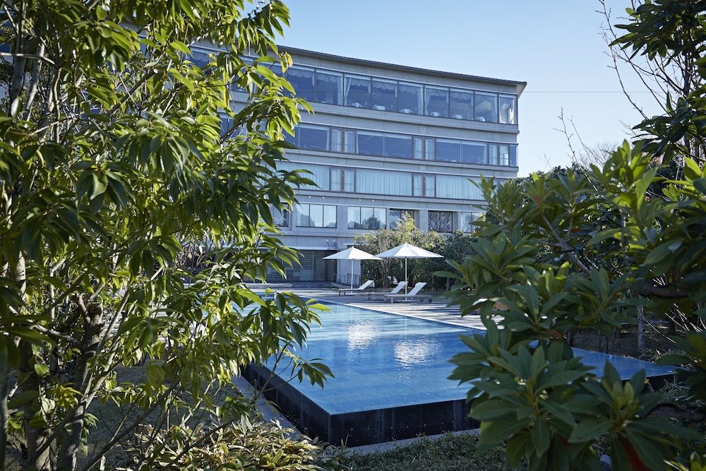 Shima Kanko Hotel the Bay Suites 3/83