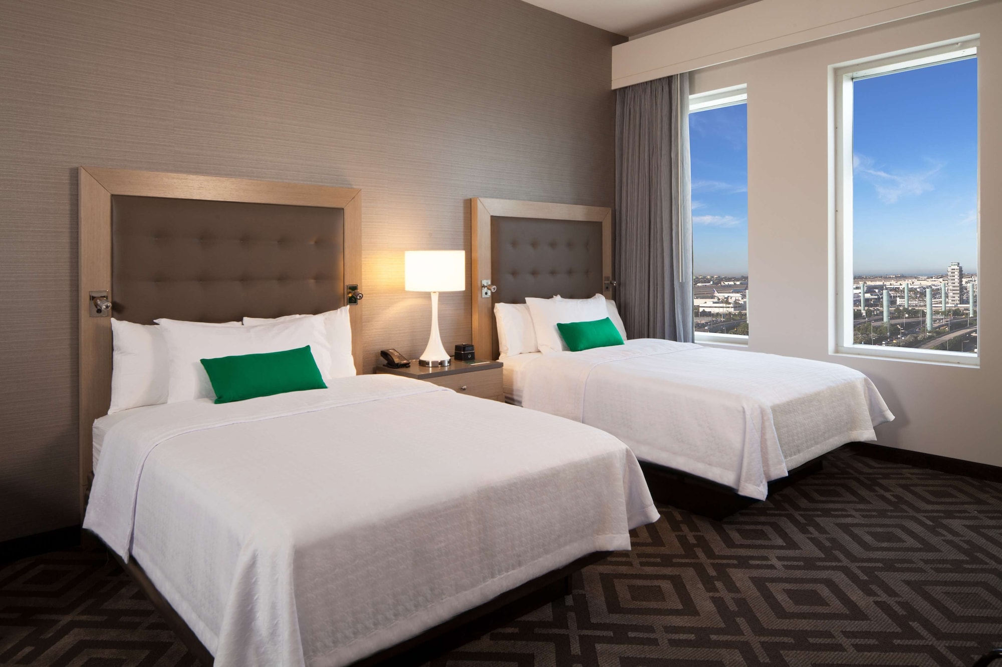 1 BEDROOM, SUITE, 2 QUEEN BEDS