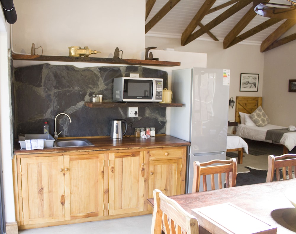 Aan Die Oewer Guest House 27/42