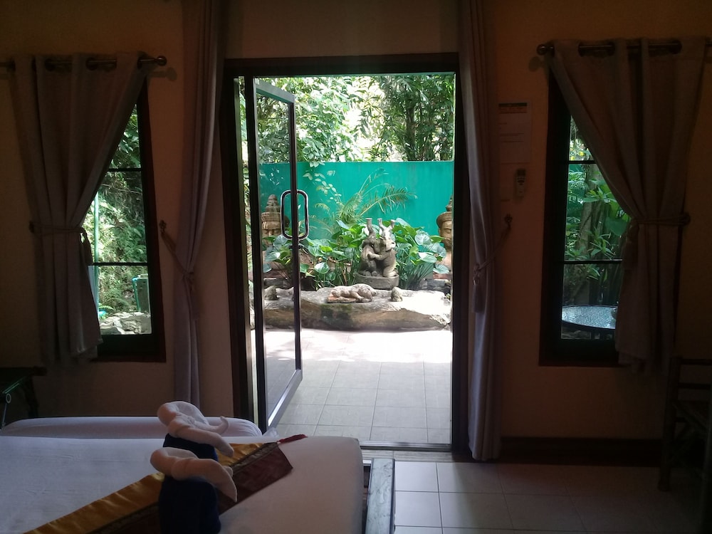 Baan Ton Rak Boutique Resort 38/66