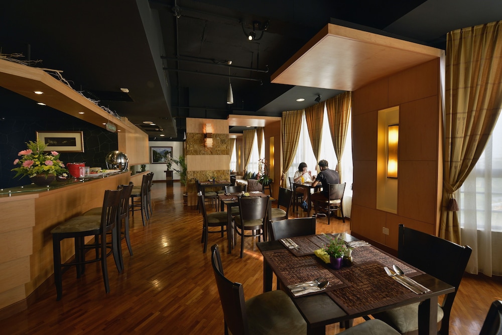 Pearl View Hotel 42/50