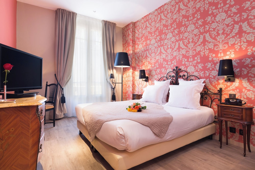 غرفة كلاسيكية بسرير مزدوج، Hotel Le Grimaldi by HappyCulture 3/10