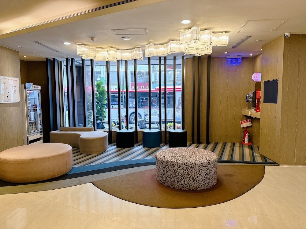 Toong Mao Evergreen Hotel 26/40