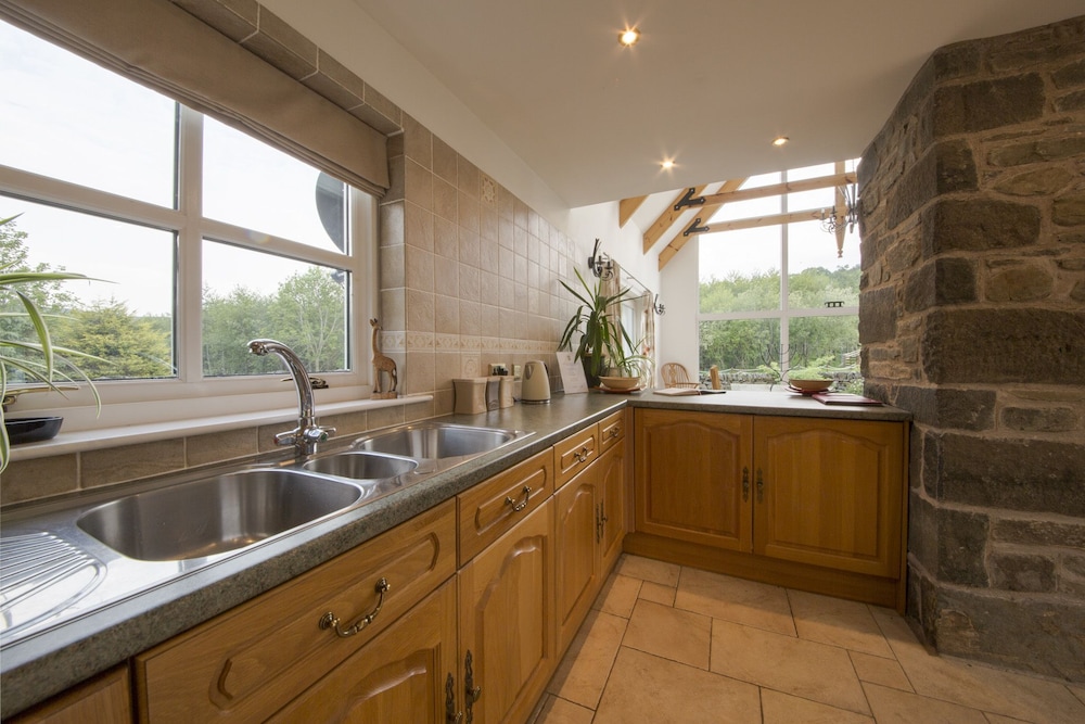 Errichel House and Cottages B&B 50/50