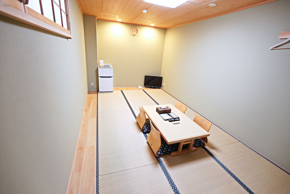 Akihabara Nakagawa Inn 30/50