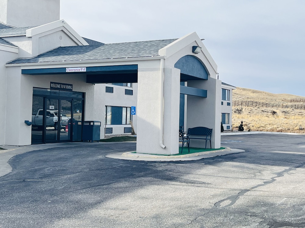 AmericInn by Wyndham Rawlins 28/31