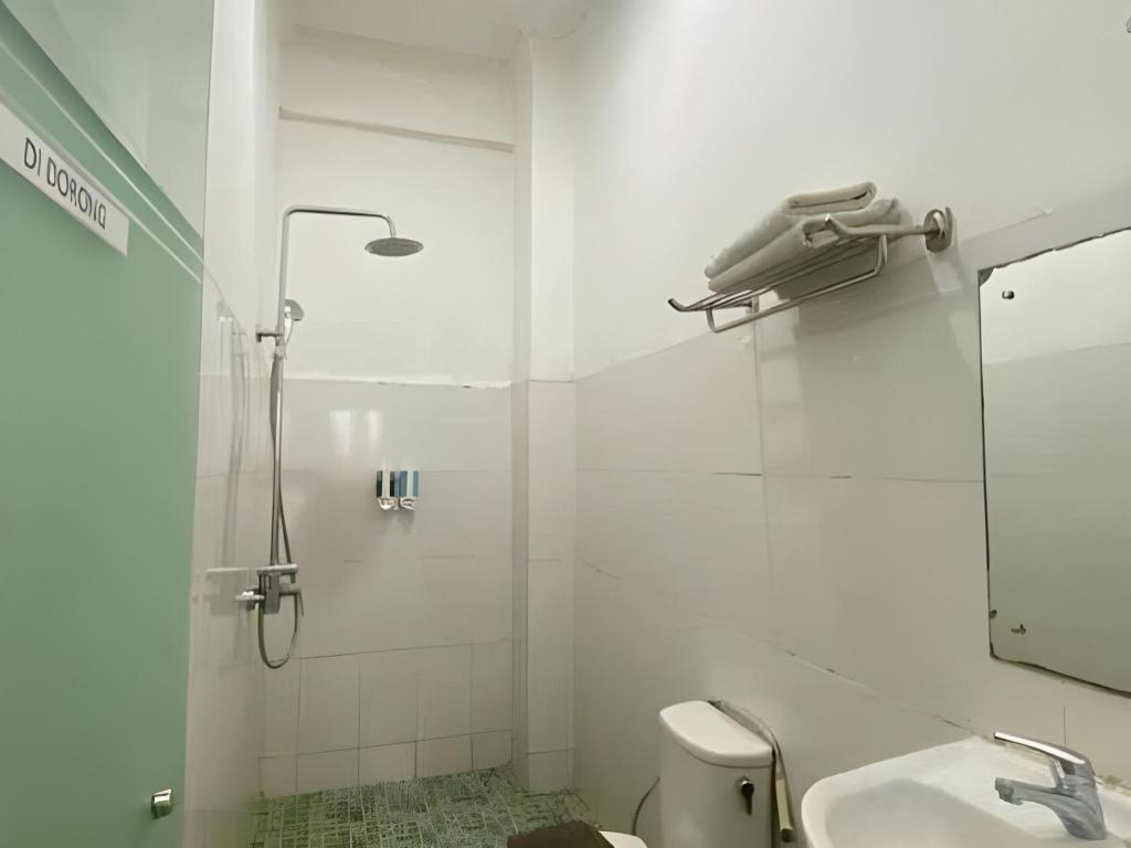 Golden Rich 88 Hotel Bengkulu 40/44