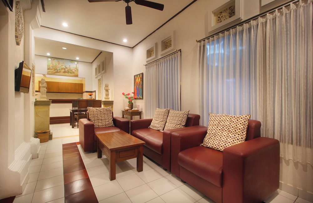 Hotel Jati And Home Stay 46/71