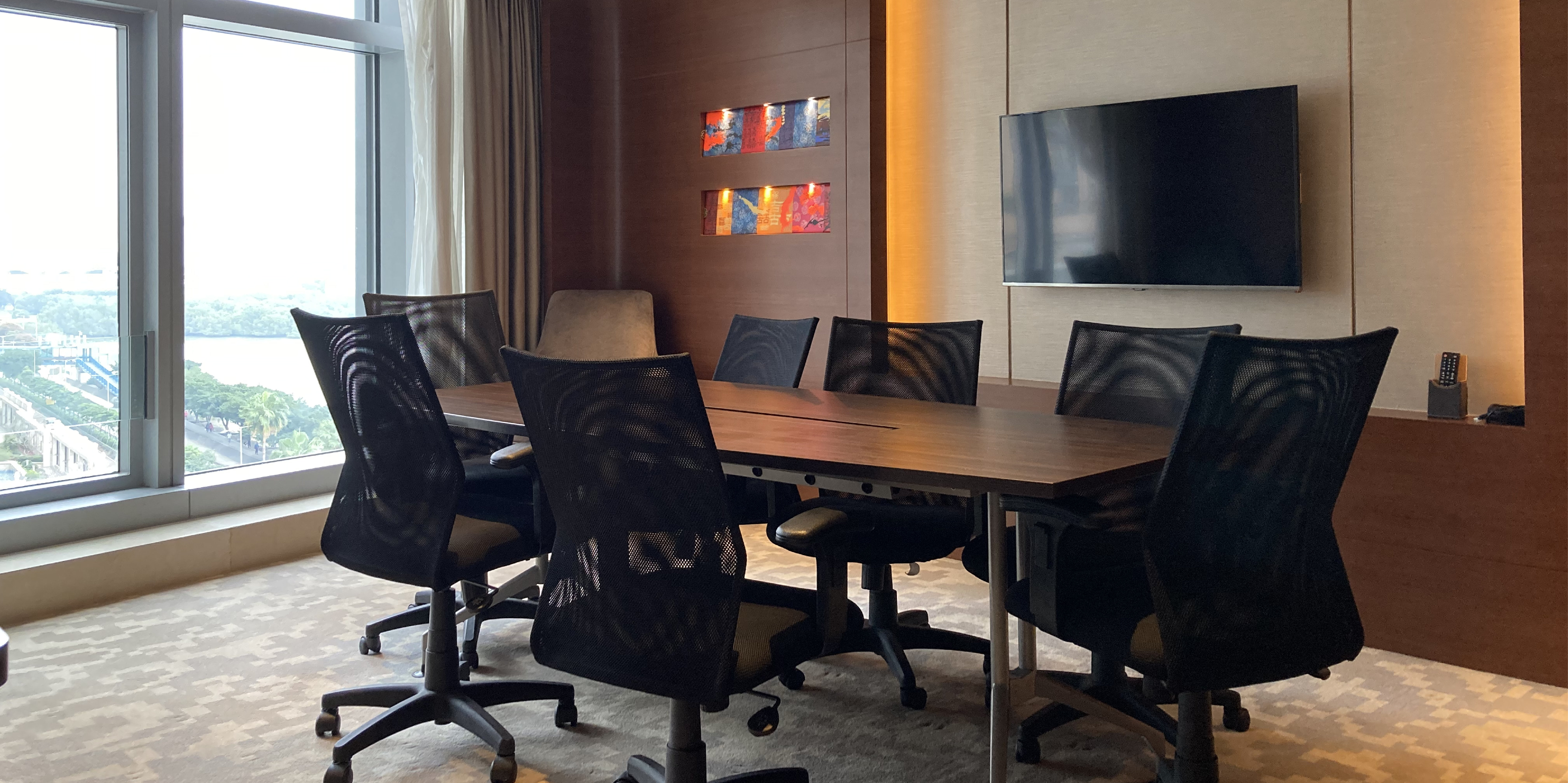 Crowne Plaza Macau 67/77