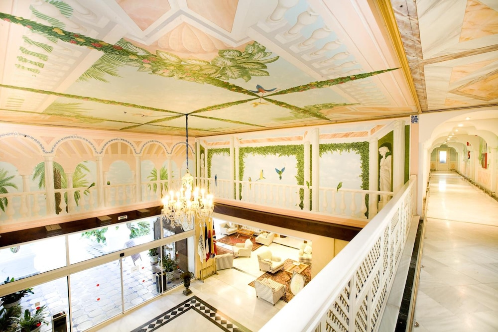 Aparthotel Monarque Sultan 14/72