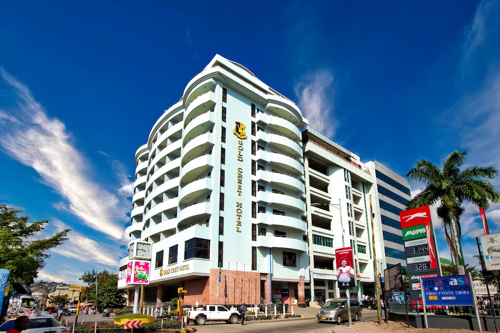 Gold Crest Hotel 2/49