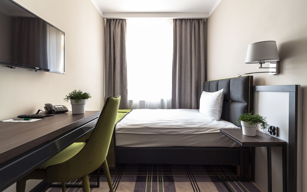 Hotel Impresja 10/37