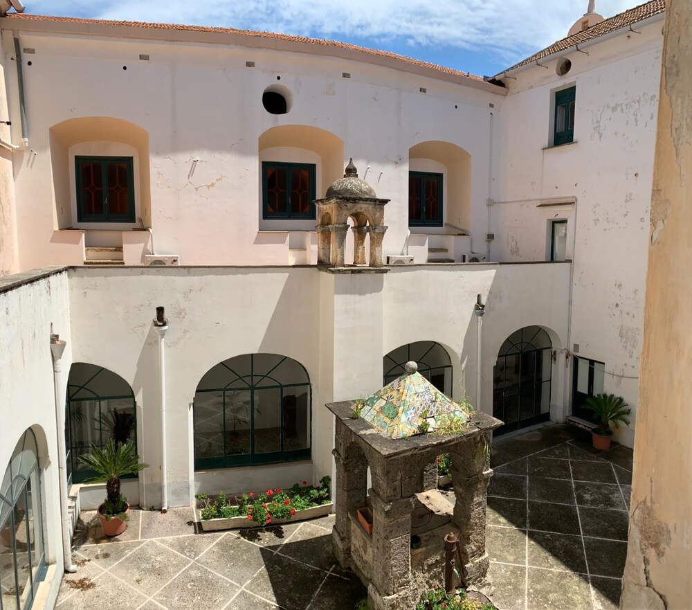 Porto Salvo 1/50
