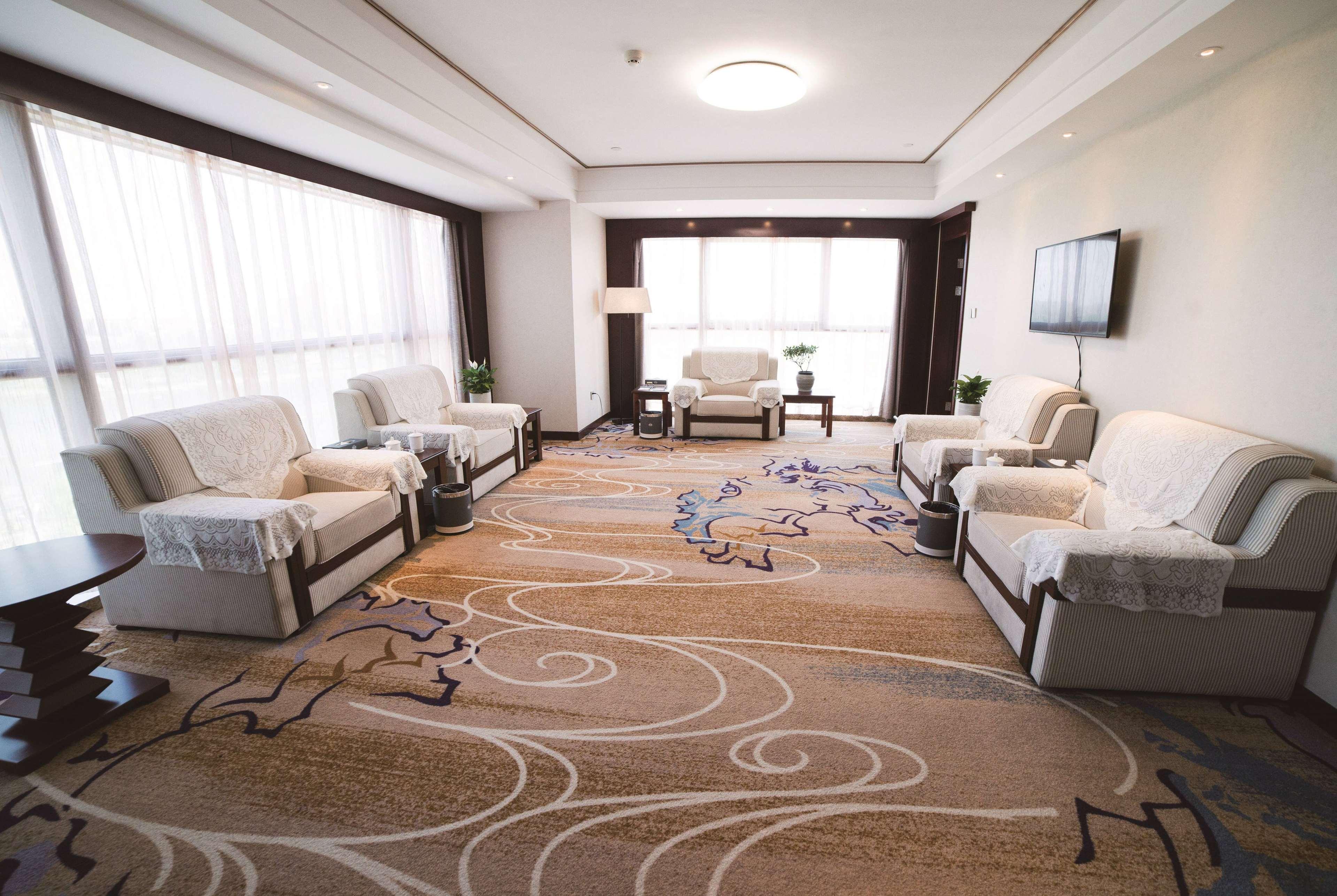Days Hotel & Suites By Wyndham Jiangsu Xinyi 11/19