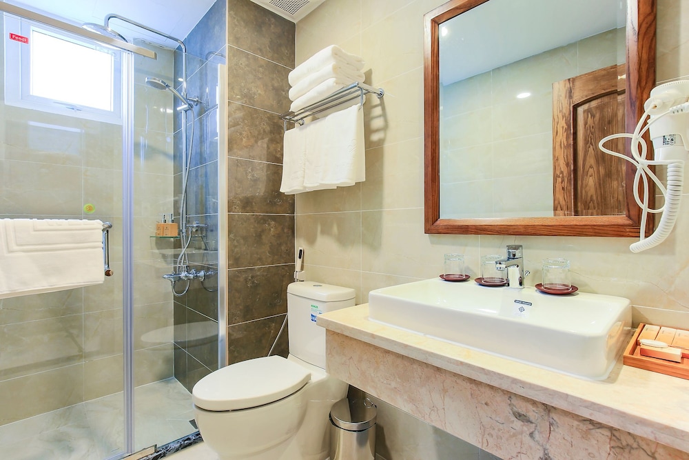 Hoang Lan Hotel 45/50