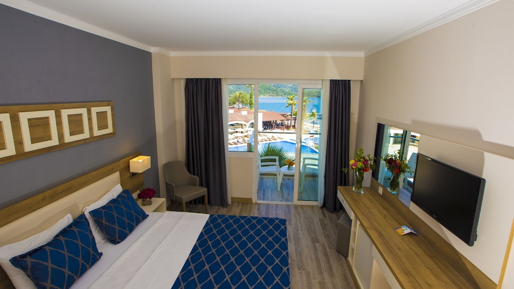 Fortezza Beach Resort 49/70