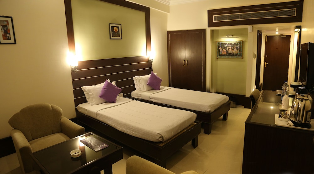 HOTEL SATYA ASHOKA 11/38