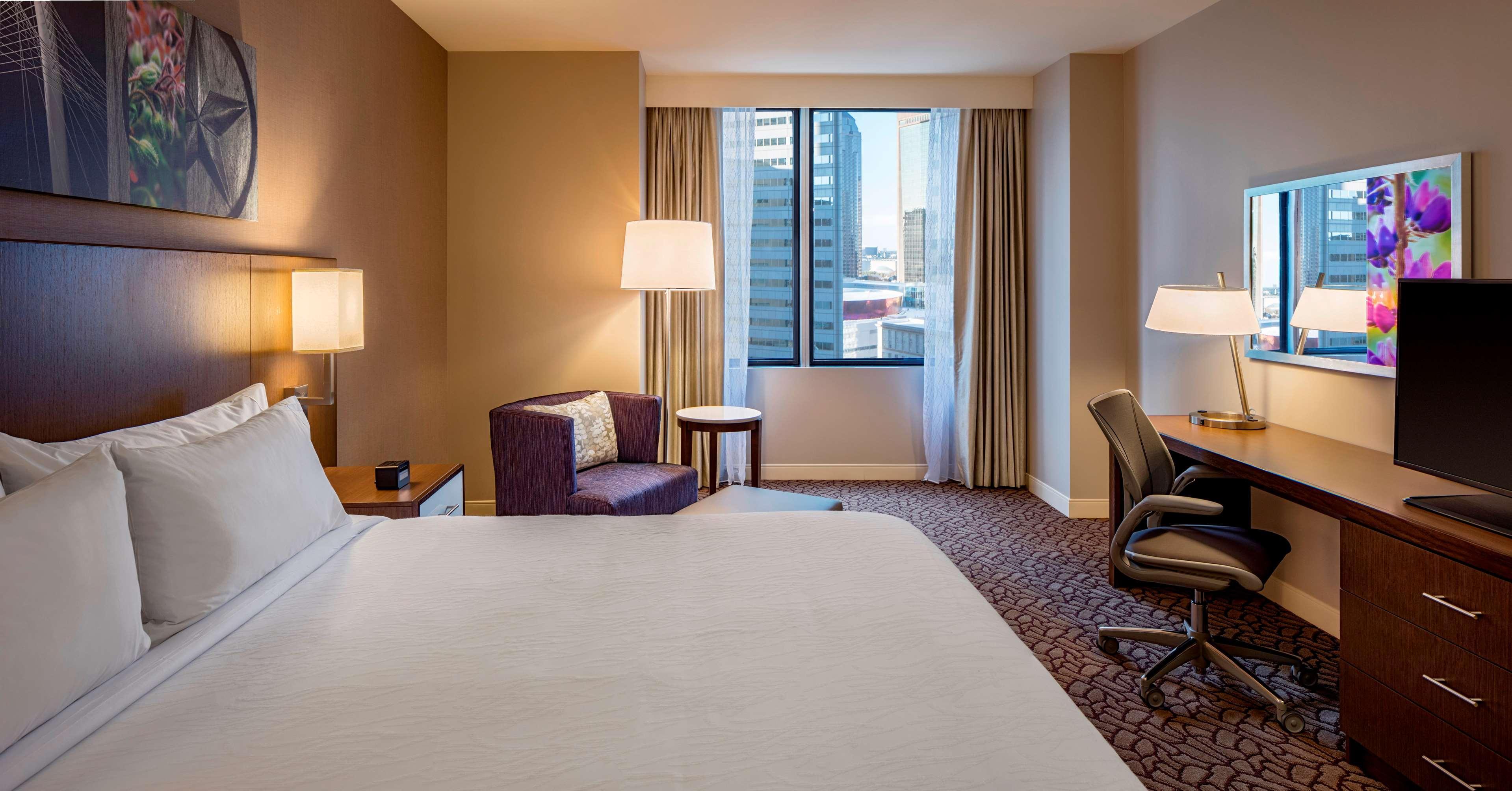 PREMIUM, KING BED