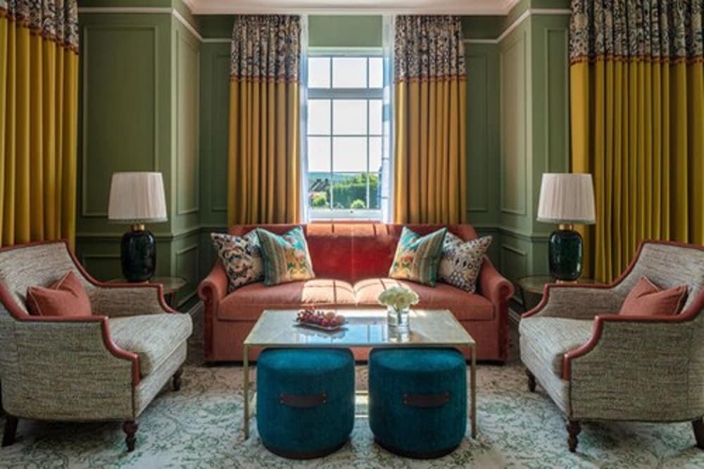 Four Seasons Hotel Hampshire 58/84
