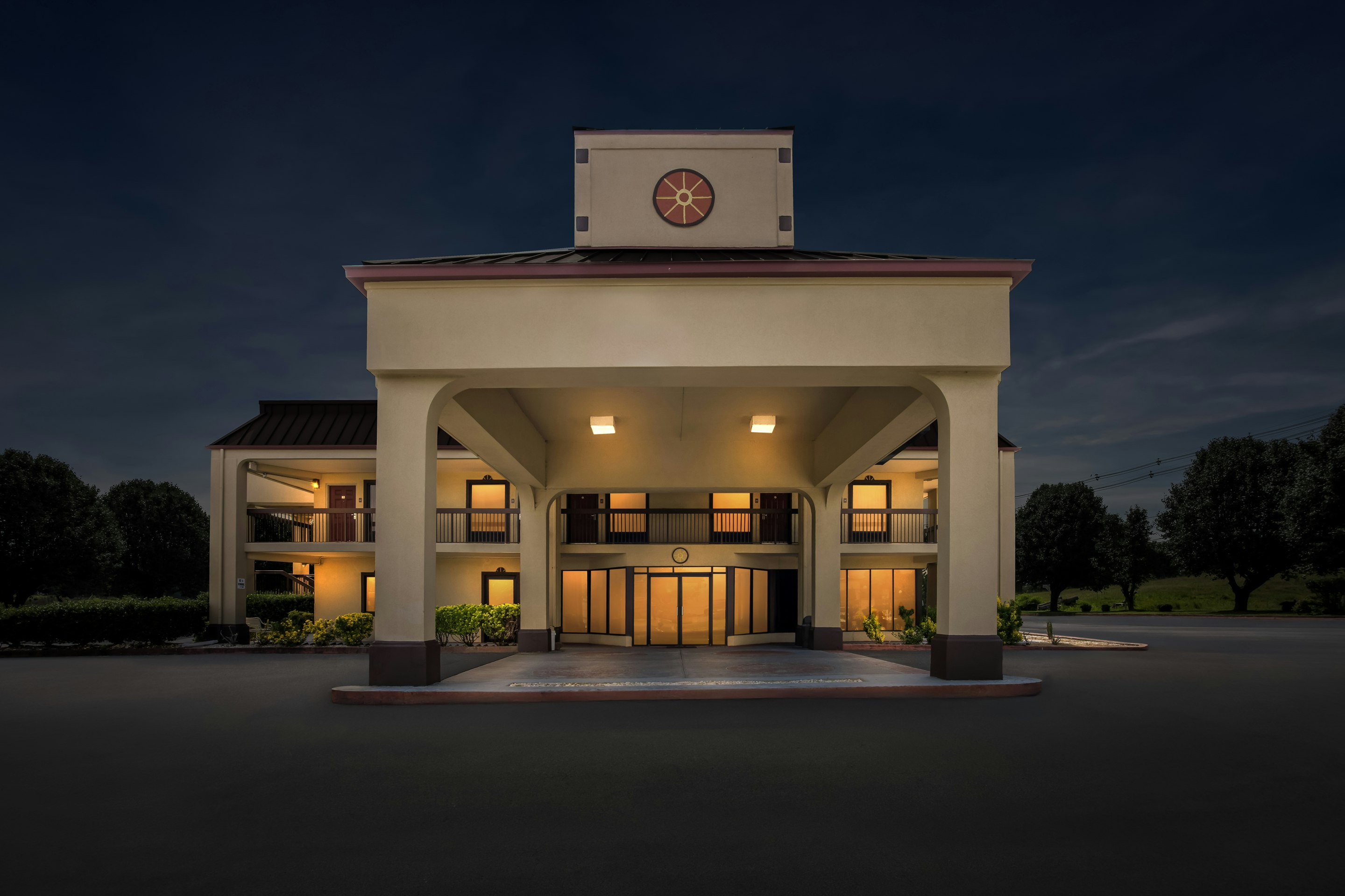 Red Roof Inn & Suites Clinton 2/41