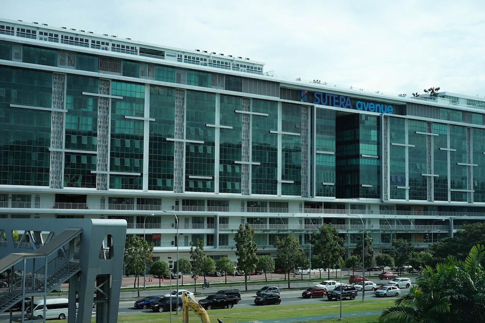Hotel 17 2/65