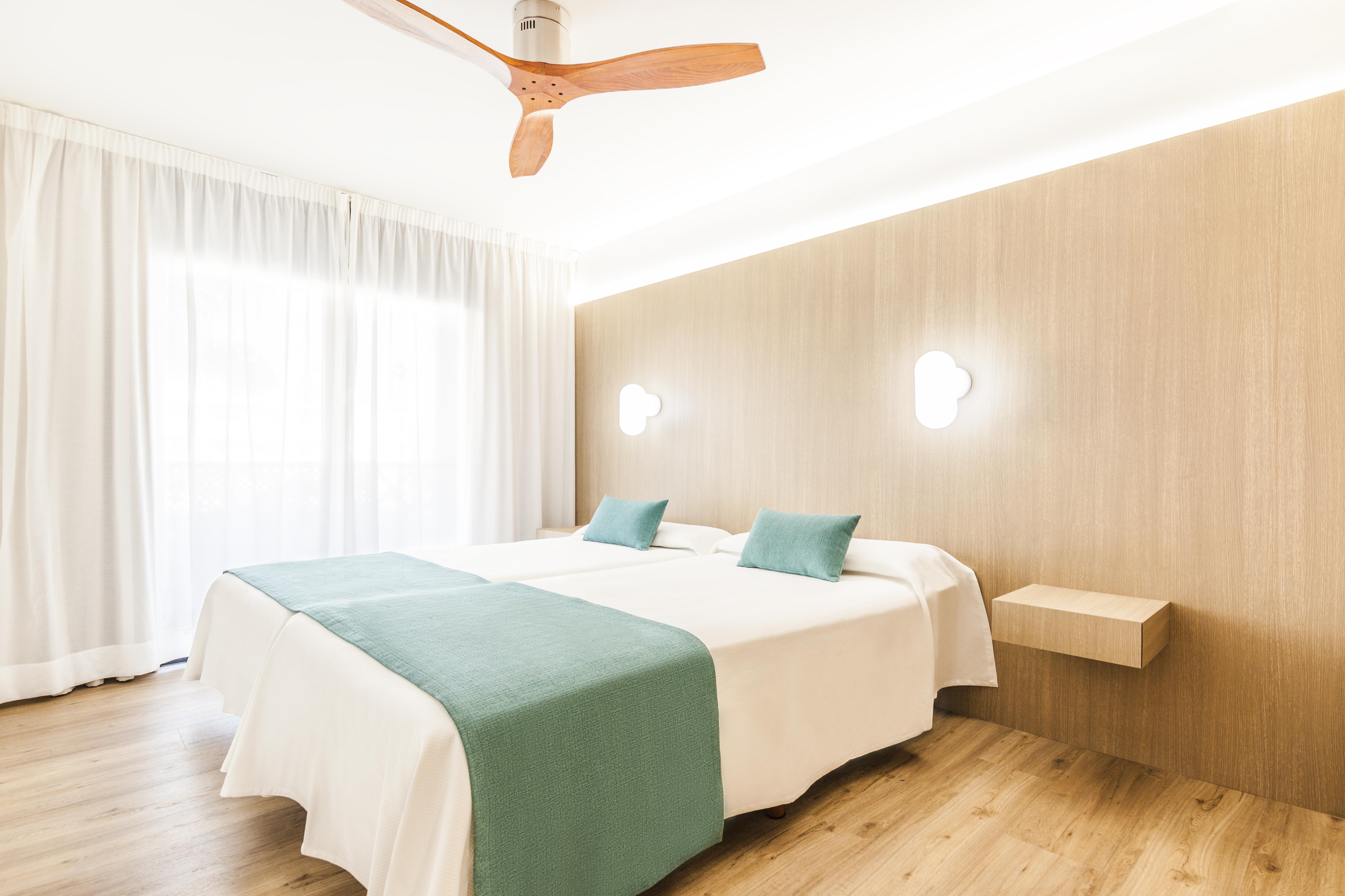 1 Bedroom, Apartment, Balcony or Terrace