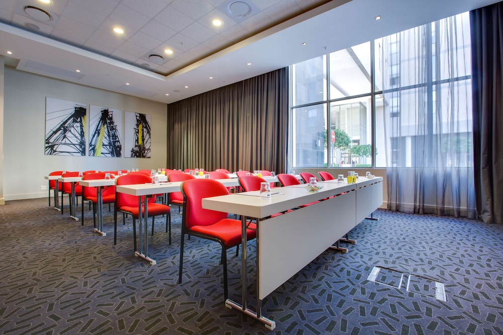 Park Inn Sandton Hotel 34/54