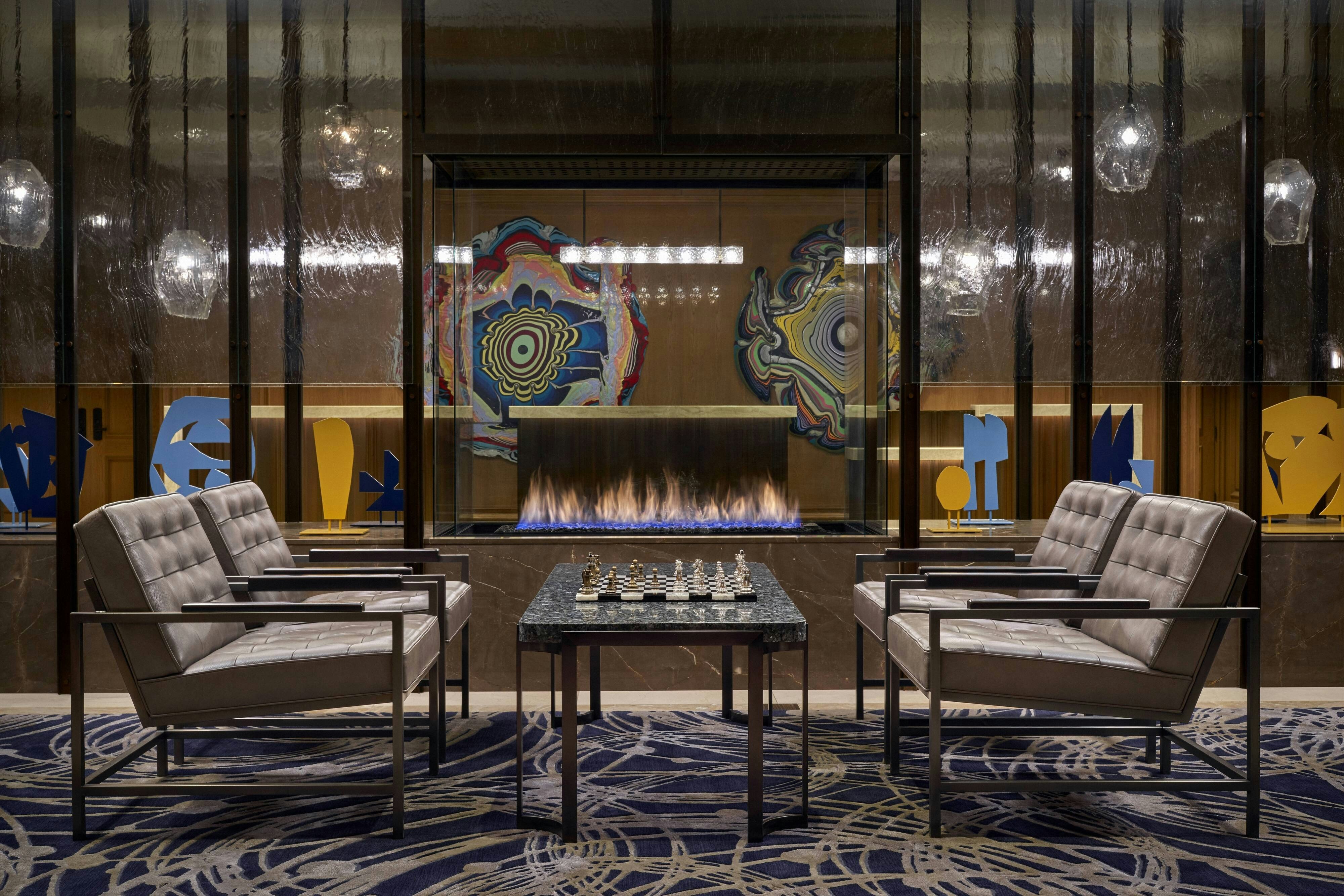 THE RITZ-CARLTON CLEVELAND 24/49