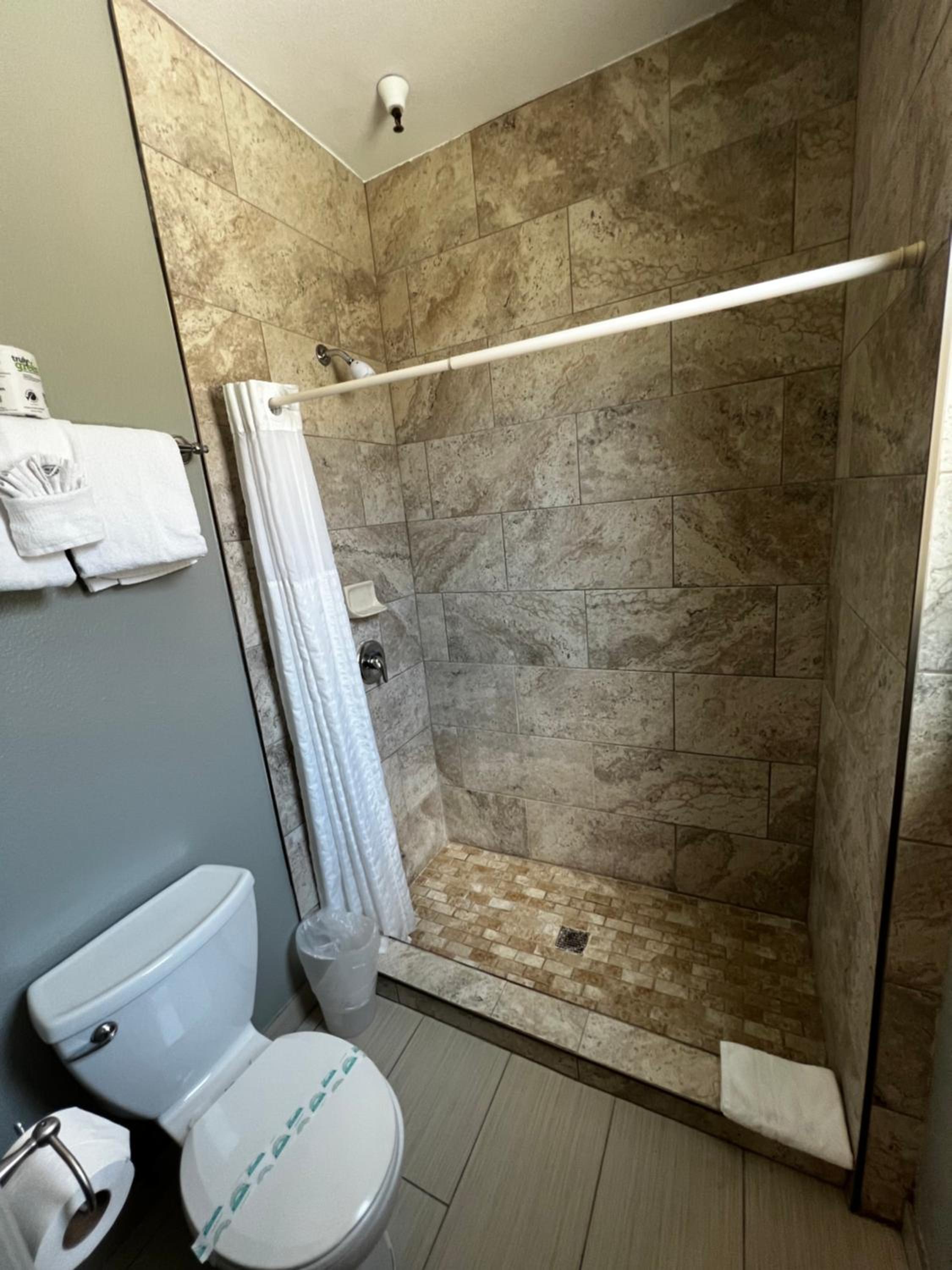 Room, Double Bed, Pet Friendly, Urban Boutique Hotel 8/10
