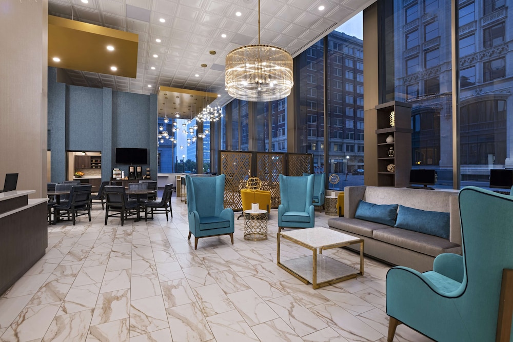 Hyatt Place Tulsa Downtown 55/74