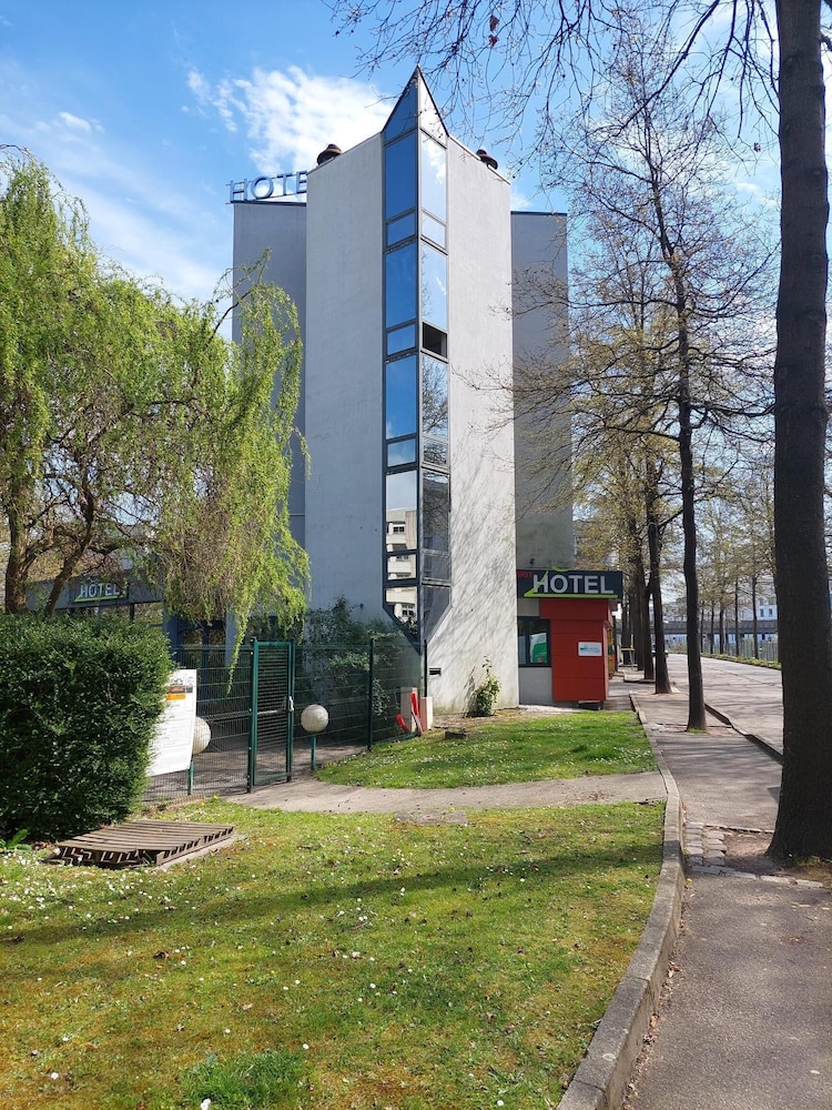 Brit Hotel Rouen Centre 31/43