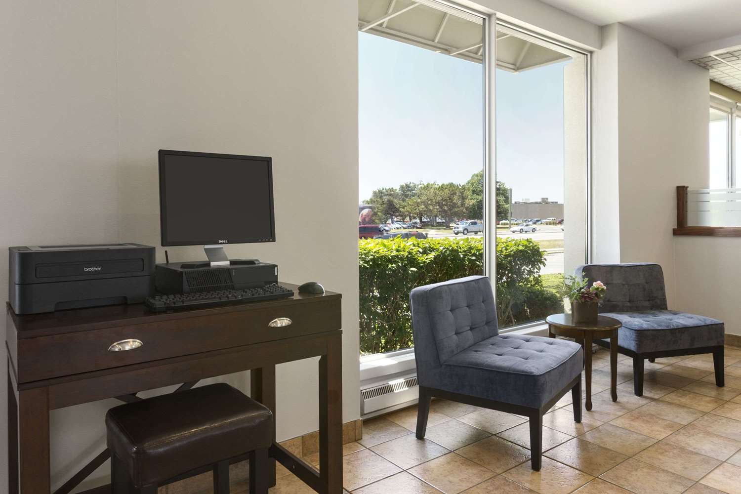 Days Inn By Wyndham London 13/15