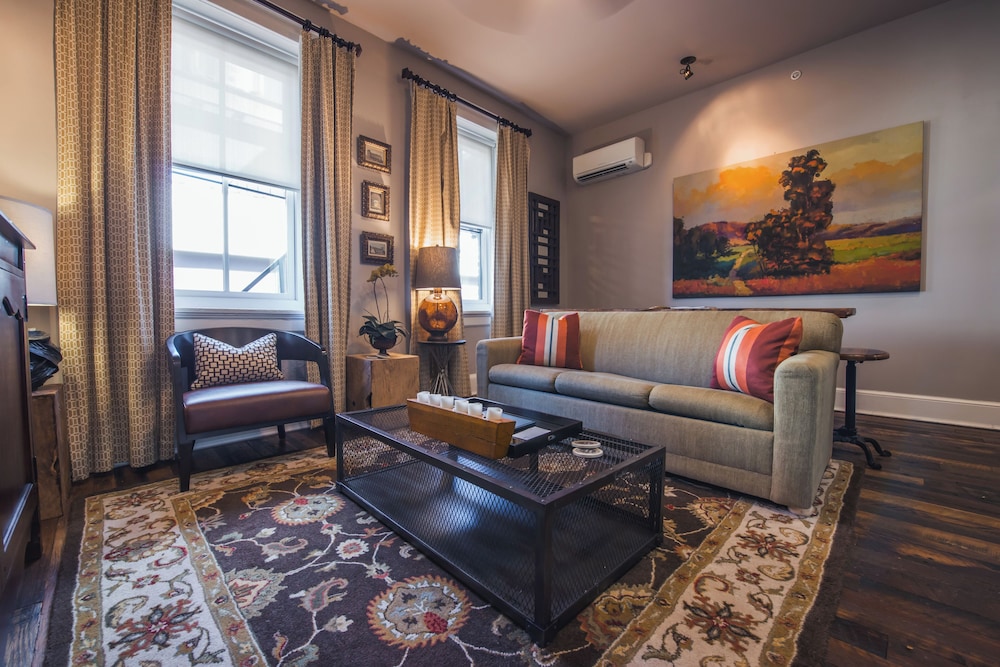 The Windsor Boutique Hotel 29/49