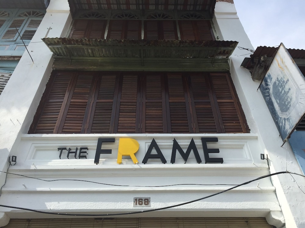 The Frame Guesthouse 1/55