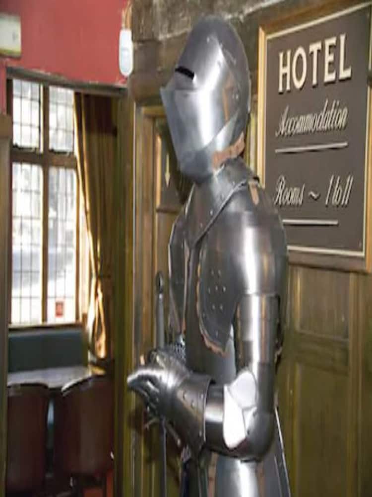 The White Hart Hotel 33/56